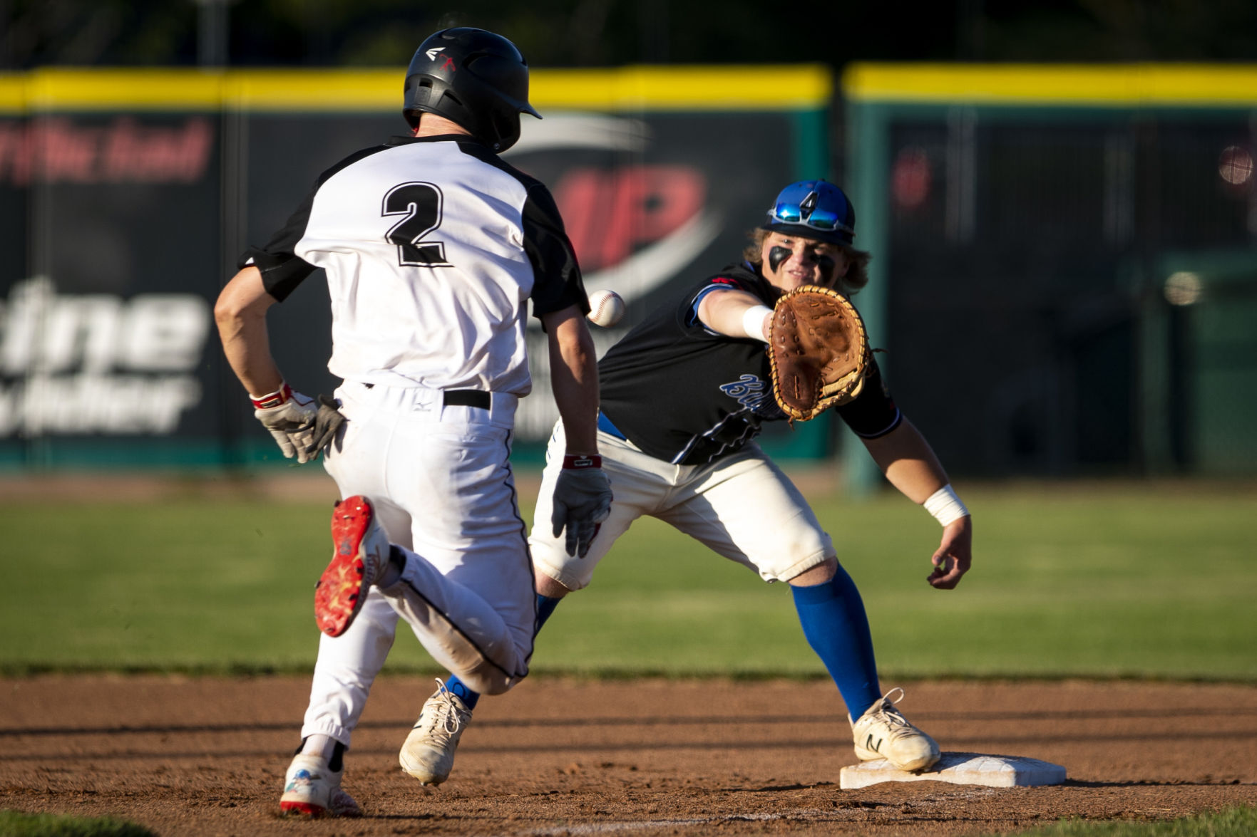 Royals vs. Scarlets